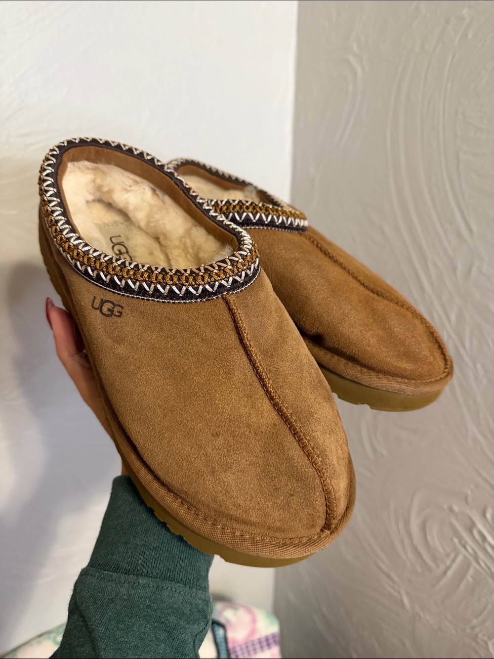 Ugg Tasman slippers